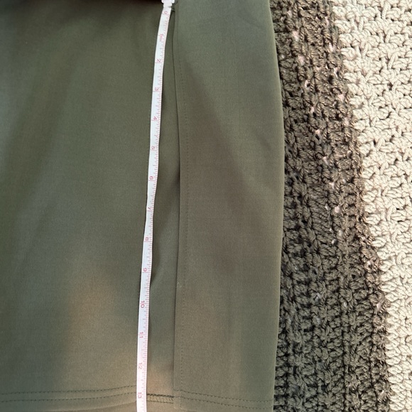 Olive green dress with slit women’s size medium - Picture 5 of 9